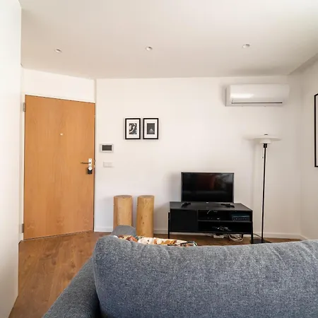 Joao Da Ponte - T1 Altice Forum Braga By House And People * براغا